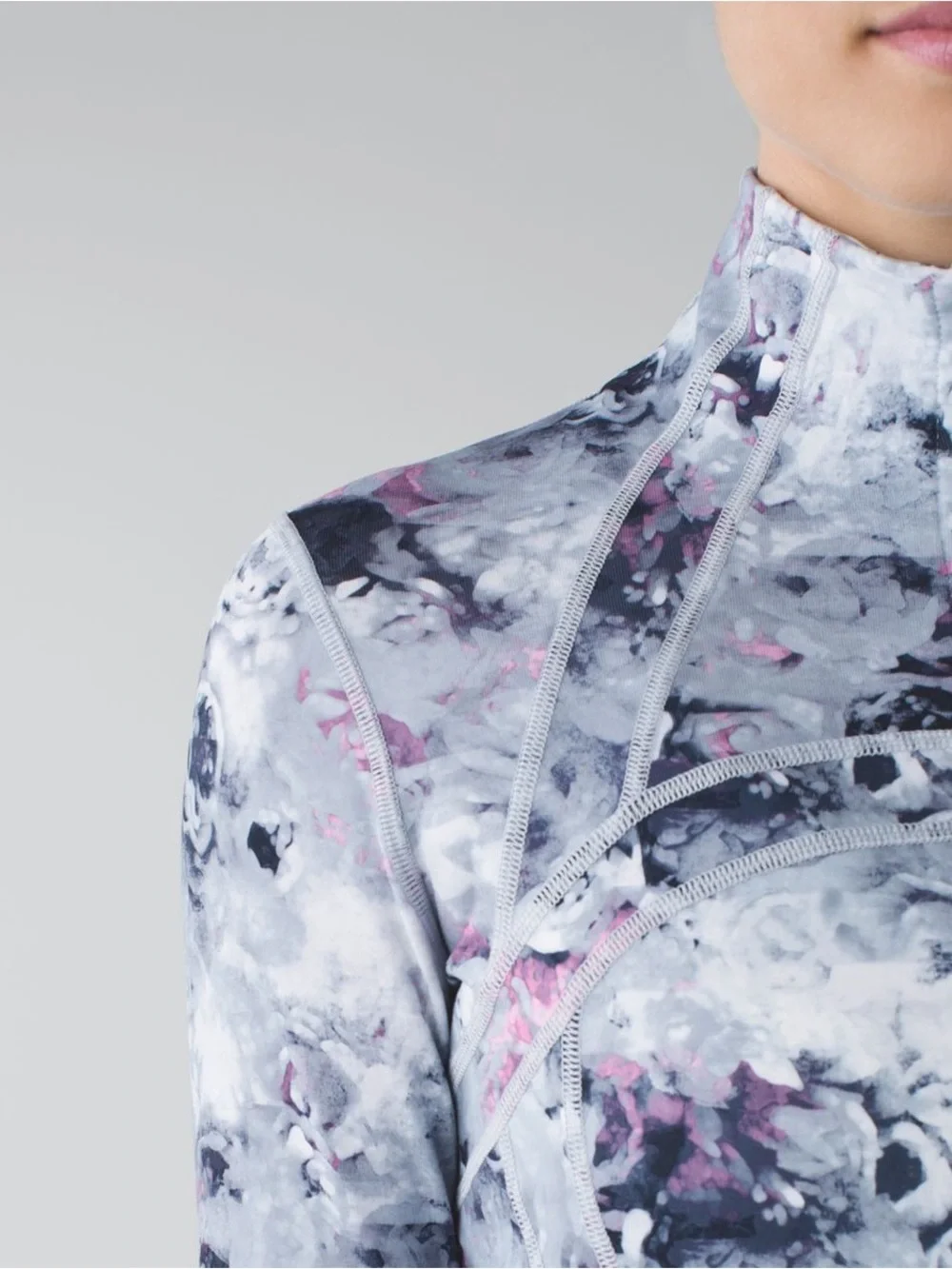 LULULEMON SIZE12~DEFINE MOODY FLORAL FORM FIT SPORTS PILATES YOGA RUNNING JACKET